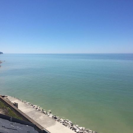Villa Le Courlis Panoramic See View Олт Екстериор снимка